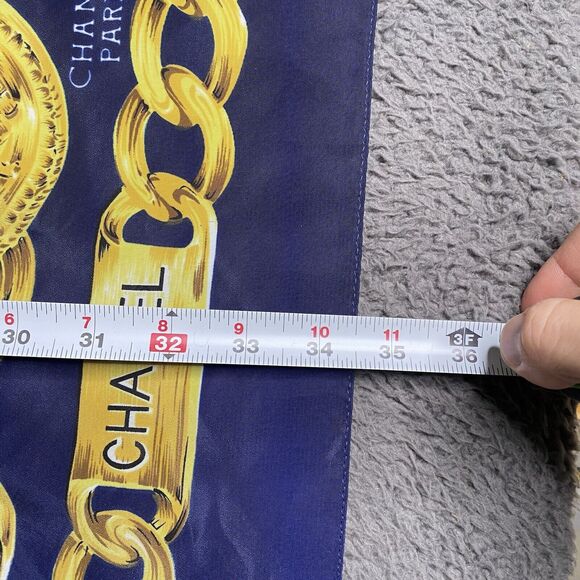 Vintage Chanel 31 Rue Cambon Paris Silk Scarf Navy & Gold Chain Link Design - Picture 7 of 11